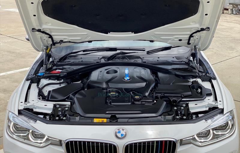 ขายรถเก๋งมือสอง bmw 330e รถปี2018 รหัส 76831 รูปที่12 ขายรถเก๋งมือสอง bmw 330e รถปี2018 รหัส 76831 รูปที่12