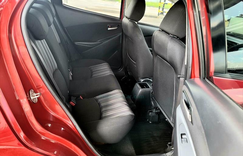 ขายรถเก๋งมือสอง-mazda-มาสด้า-2-สอง-รถปี2019-รหัส76857-26869fa4.jpg ขายรถเก๋งมือสอง-mazda-มาสด้า-2-สอง-รถปี2019-รหัส76857-26869fa4.jpg