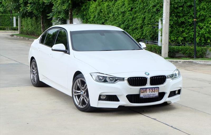 รถเก๋งมือสอง BMW 330E รถปี 2017