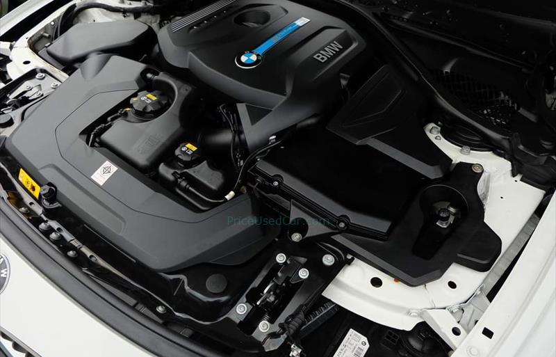 ขายรถเก๋งมือสอง-bmw-บีเอ็มดับบลิว-330e-รถปี2017-รหัส76915-917d7c08.jpg ขายรถเก๋งมือสอง-bmw-บีเอ็มดับบลิว-330e-รถปี2017-รหัส76915-917d7c08.jpg
