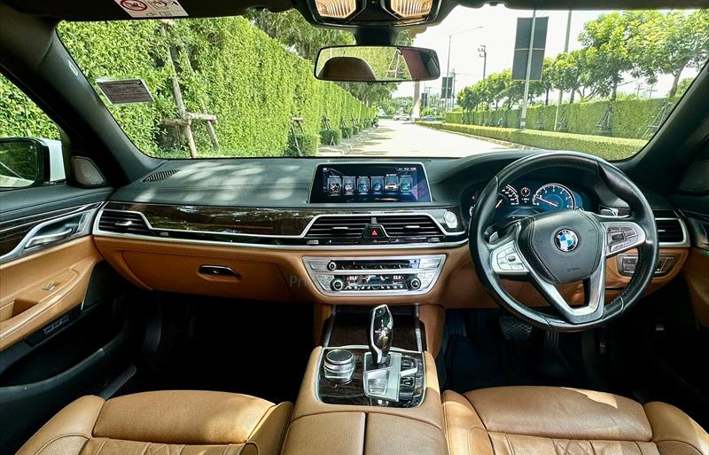 ขายรถเก๋งมือสอง bmw 740li รถปี2016 รหัส 76916 รูปที่8