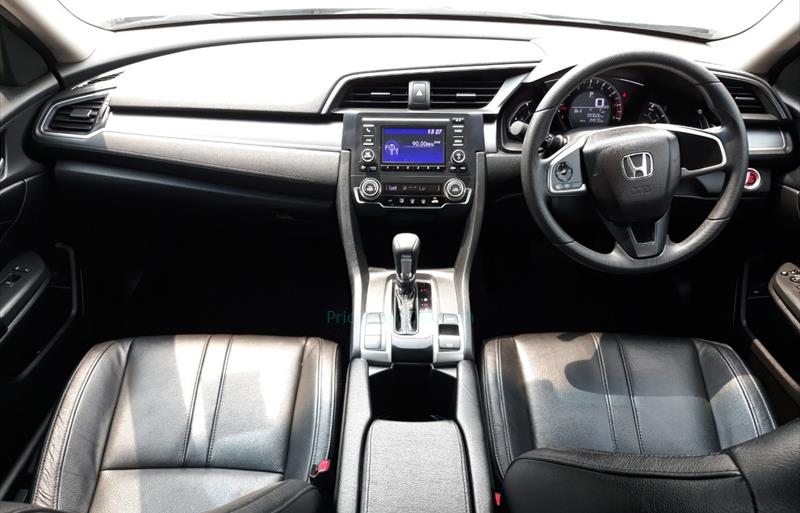 ขายรถเก๋งมือสอง-honda-ฮอนด้า-civic-ซีวิค-รถปี2018-รหัส76923-ab80915c.jpg ขายรถเก๋งมือสอง-honda-ฮอนด้า-civic-ซีวิค-รถปี2018-รหัส76923-ab80915c.jpg