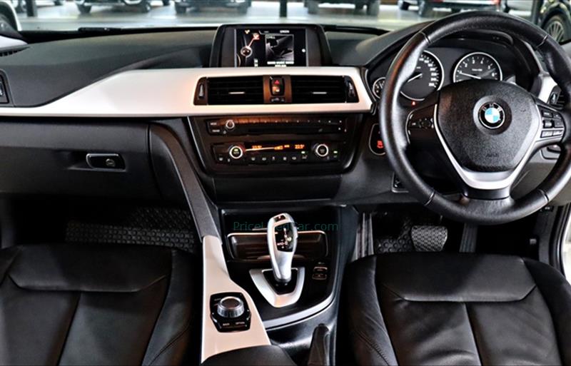 ขายรถเก๋งมือสอง-bmw-บีเอ็มดับบลิว-316i-รถปี2014-รหัส76934-1ee3f3d5.jpg ขายรถเก๋งมือสอง-bmw-บีเอ็มดับบลิว-316i-รถปี2014-รหัส76934-1ee3f3d5.jpg