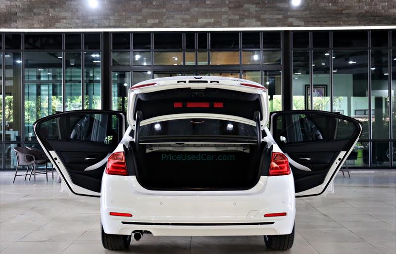 ขายรถเก๋งมือสอง-bmw-บีเอ็มดับบลิว-316i-รถปี2014-รหัส76934-9a5aa342.jpg ขายรถเก๋งมือสอง-bmw-บีเอ็มดับบลิว-316i-รถปี2014-รหัส76934-9a5aa342.jpg