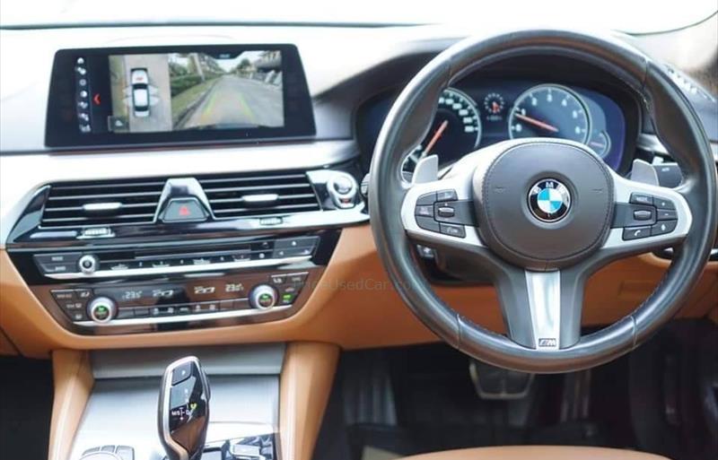 ขายรถเก๋งมือสอง-bmw-บีเอ็มดับบลิว-530i-รถปี2017-รหัส76943-68daa92b.jpg ขายรถเก๋งมือสอง-bmw-บีเอ็มดับบลิว-530i-รถปี2017-รหัส76943-68daa92b.jpg