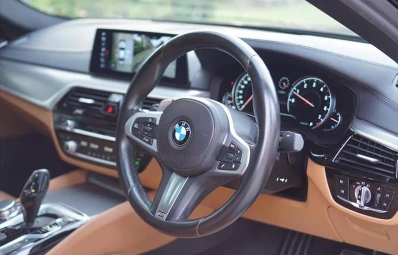 ขายรถเก๋งมือสอง bmw 530i รถปี2017 รหัส 76943 รูปที่7