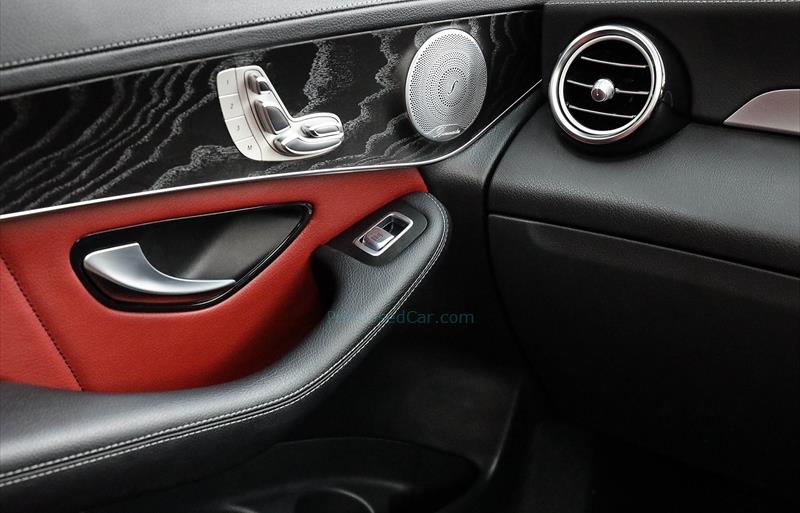 ขายรถเก๋งมือสอง-mercedes-benz-เมอร์เซเดสเบนซ์-glc250-จีแอลซีสองห้าศูนย์-รถปี2018-รหัส76966-ae3ebbdf.jpg ขายรถเก๋งมือสอง-mercedes-benz-เมอร์เซเดสเบนซ์-glc250-จีแอลซีสองห้าศูนย์-รถปี2018-รหัส76966-ae3ebbdf.jpg