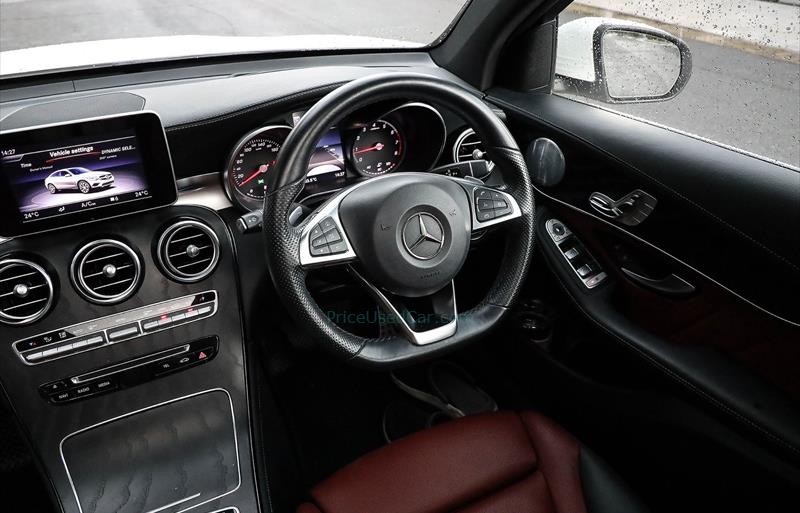 ขายรถเก๋งมือสอง-mercedes-benz-เมอร์เซเดสเบนซ์-glc250-จีแอลซีสองห้าศูนย์-รถปี2018-รหัส76966-ec6312ea.jpg ขายรถเก๋งมือสอง-mercedes-benz-เมอร์เซเดสเบนซ์-glc250-จีแอลซีสองห้าศูนย์-รถปี2018-รหัส76966-ec6312ea.jpg