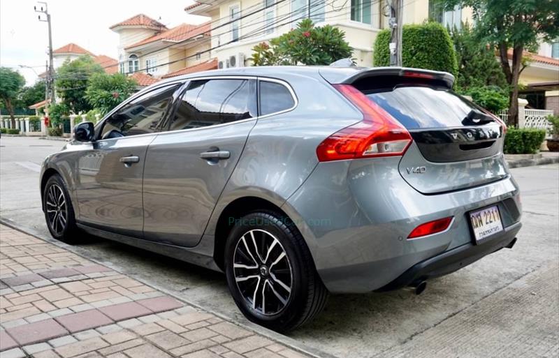 ขายรถเก๋งมือสอง volvo v40 รถปี2017 รหัส 76970 รูปที่4