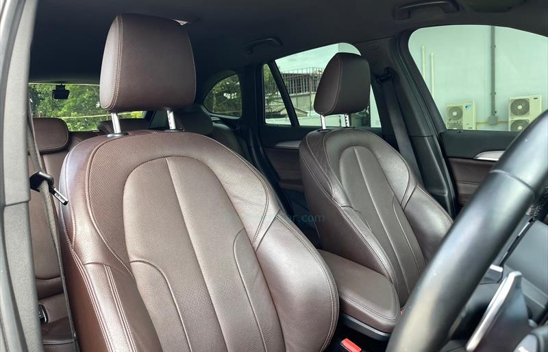 ขายรถ-suv-มือสอง-bmw-บีเอ็มดับบลิว-x1-เอ็กซ์1-รถปี2019-รหัส76983-d22606f8.jpg ขายรถ-suv-มือสอง-bmw-บีเอ็มดับบลิว-x1-เอ็กซ์1-รถปี2019-รหัส76983-d22606f8.jpg