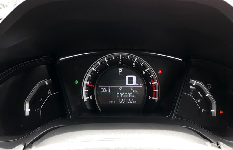 ขายรถเก๋งมือสอง-honda-ฮอนด้า-civic-ซีวิค-รถปี2018-รหัส77019-45d09f3c.jpg ขายรถเก๋งมือสอง-honda-ฮอนด้า-civic-ซีวิค-รถปี2018-รหัส77019-45d09f3c.jpg