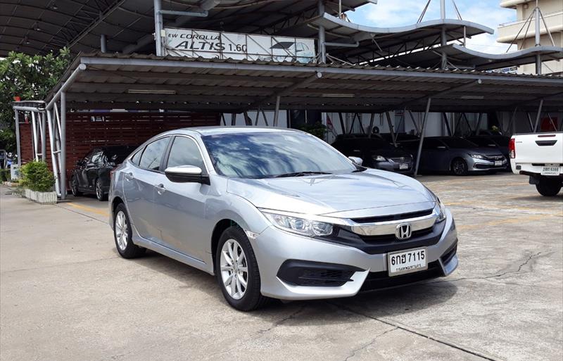 ขายรถเก๋งมือสอง-honda-ฮอนด้า-civic-ซีวิค-รถปี2018-รหัส77019-fab9fa29.jpg ขายรถเก๋งมือสอง-honda-ฮอนด้า-civic-ซีวิค-รถปี2018-รหัส77019-fab9fa29.jpg