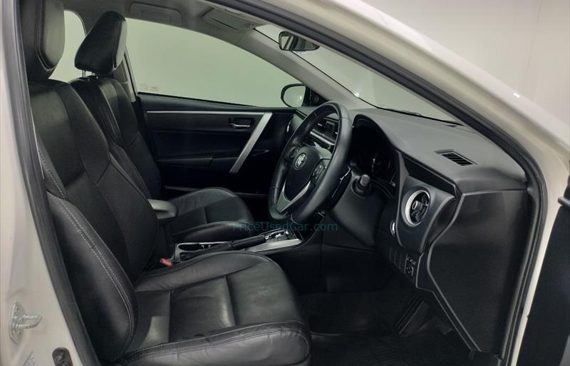 ขายรถเก๋งมือสอง-toyota-โตโยต้า-altis-อัลติส-รถปี2017-รหัส77025-8551c73b.jpg ขายรถเก๋งมือสอง-toyota-โตโยต้า-altis-อัลติส-รถปี2017-รหัส77025-8551c73b.jpg