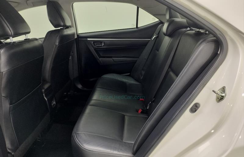 ขายรถเก๋งมือสอง-toyota-โตโยต้า-altis-อัลติส-รถปี2017-รหัส77025-cb1aad37.jpg ขายรถเก๋งมือสอง-toyota-โตโยต้า-altis-อัลติส-รถปี2017-รหัส77025-cb1aad37.jpg