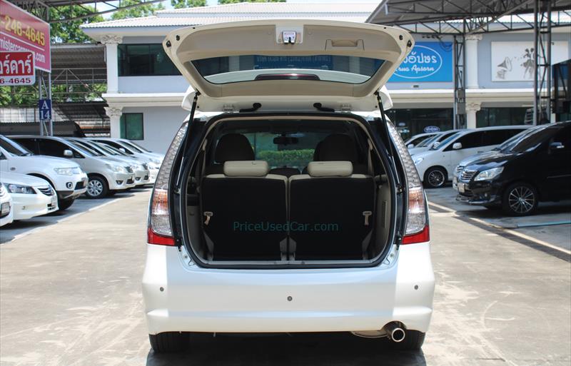 ขายรถตู้มือสอง mitsubishi space-wagon รถปี2010 รหัส 77032 รูปที่5