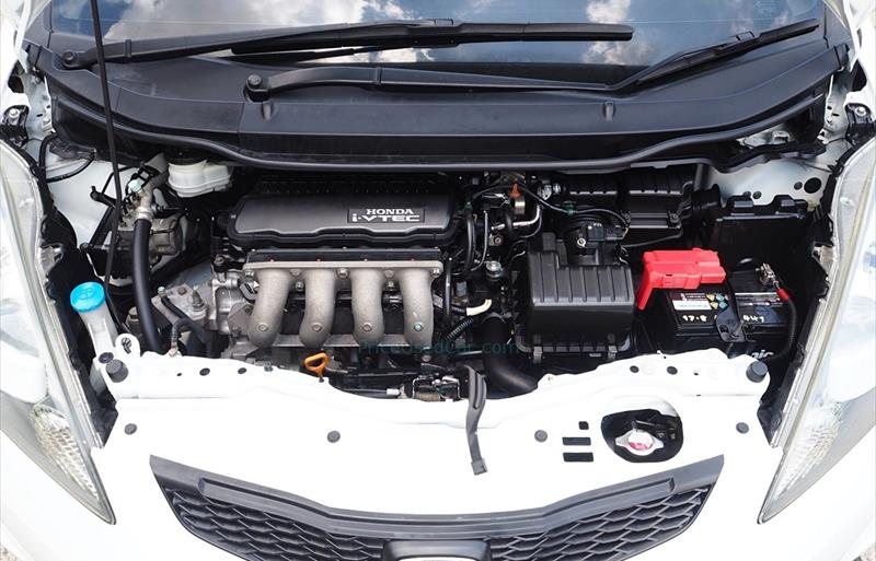 ขายรถเก๋งมือสอง-honda-ฮอนด้า-jazz-แจ๊ส-รถปี2010-รหัส77037-f18dd2e2.jpg ขายรถเก๋งมือสอง-honda-ฮอนด้า-jazz-แจ๊ส-รถปี2010-รหัส77037-f18dd2e2.jpg
