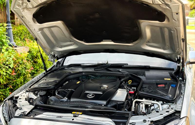 ขายรถเก๋งมือสอง-mercedes-benz-เมอร์เซเดสเบนซ์-c250-ซีสองห้าศูนย์-รถปี2015-รหัส77047-b06b62be.jpg ขายรถเก๋งมือสอง-mercedes-benz-เมอร์เซเดสเบนซ์-c250-ซีสองห้าศูนย์-รถปี2015-รหัส77047-b06b62be.jpg