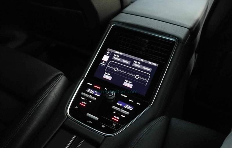 ขายรถเก๋งมือสอง-porsche-ปอร์เช่-panamera-รถปี2022-รหัส77068-9952a2c6.jpg ขายรถเก๋งมือสอง-porsche-ปอร์เช่-panamera-รถปี2022-รหัส77068-9952a2c6.jpg