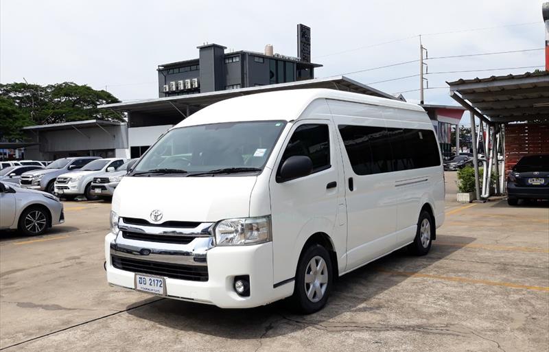 รถตู้มือสอง TOYOTA COMMUTER รถปี 2018
