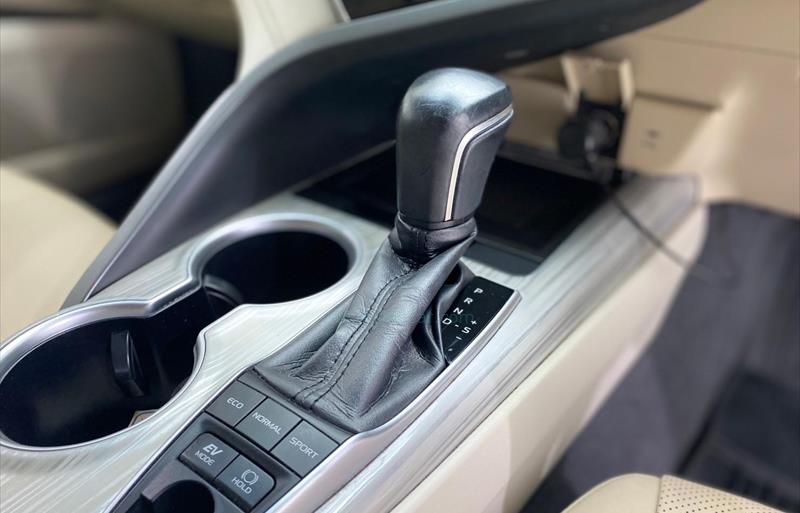 ขายรถเก๋งมือสอง-toyota-โตโยต้า-camry-คัมรี่-รถปี2019-รหัส77118-de5e91ab.jpg ขายรถเก๋งมือสอง-toyota-โตโยต้า-camry-คัมรี่-รถปี2019-รหัส77118-de5e91ab.jpg