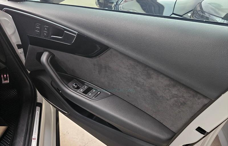 ขายรถเก๋งมือสอง audi a4 รถปี2019 รหัส 77121 รูปที่12 ขายรถเก๋งมือสอง audi a4 รถปี2019 รหัส 77121 รูปที่12