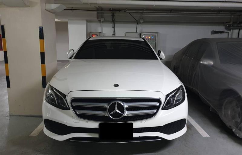 ขายรถเก๋งมือสอง-mercedes-benz-เมอร์เซเดสเบนซ์-e350-รถปี2018-รหัส77123-35d1e98b.jpg ขายรถเก๋งมือสอง-mercedes-benz-เมอร์เซเดสเบนซ์-e350-รถปี2018-รหัส77123-35d1e98b.jpg