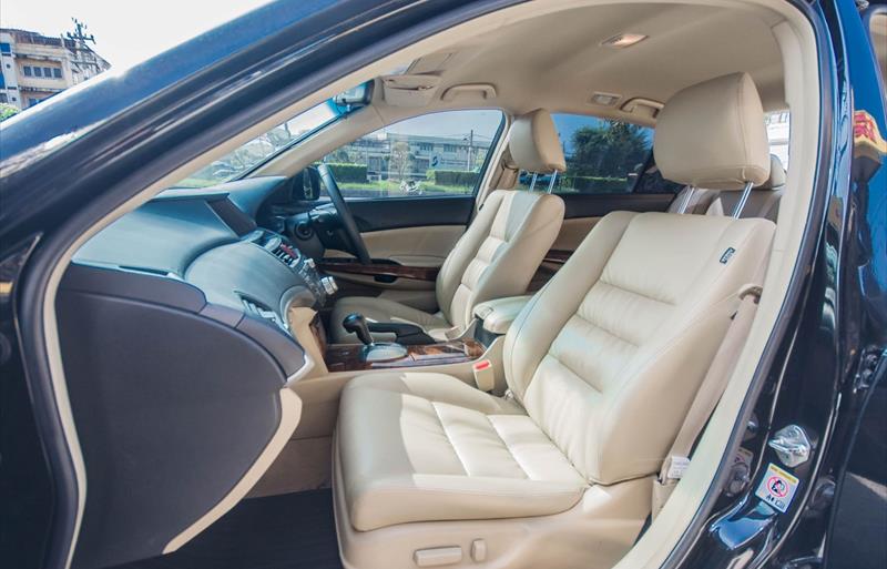 ขายรถเก๋งมือสอง-honda-ฮอนด้า-accord-แอคคอร์ด-รถปี2011-รหัส77151-16b20753.jpg ขายรถเก๋งมือสอง-honda-ฮอนด้า-accord-แอคคอร์ด-รถปี2011-รหัส77151-16b20753.jpg