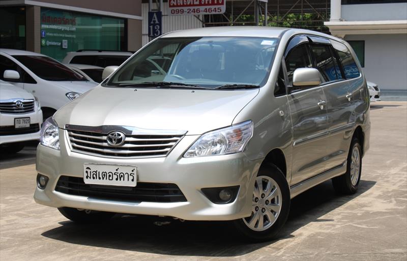 รถตู้มือสอง  TOYOTA INNOVA 2.0 G รถปี2013