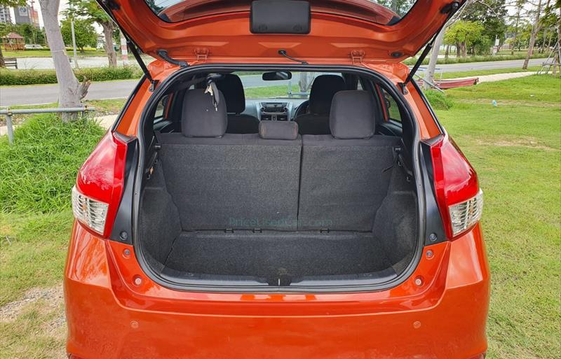 ขายรถเก๋งมือสอง-toyota-โตโยต้า-yaris-ยาริส-รถปี2017-รหัส77270-79042422.jpg ขายรถเก๋งมือสอง-toyota-โตโยต้า-yaris-ยาริส-รถปี2017-รหัส77270-79042422.jpg