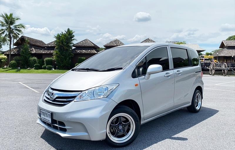 รถเก๋งมือสอง  HONDA FREED 1.5 SE รถปี2015