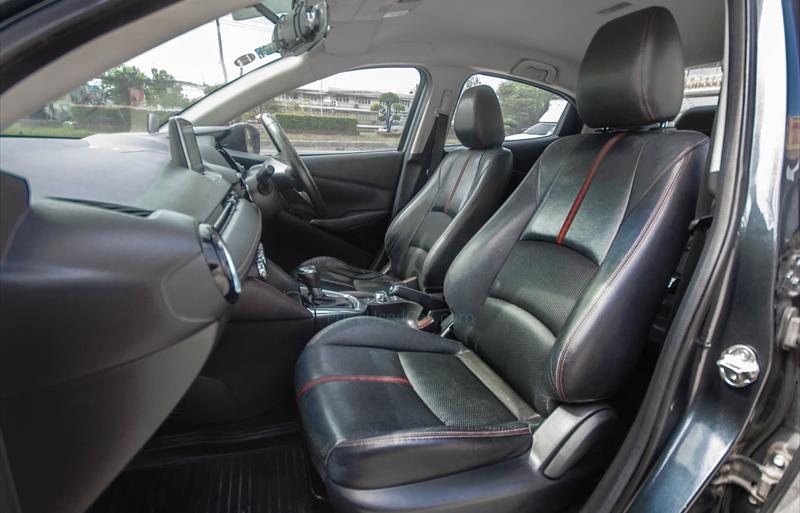 ขายรถเก๋งมือสอง-mazda-มาสด้า-2-สอง-รถปี2015-รหัส77305-da9f6e82.jpg ขายรถเก๋งมือสอง-mazda-มาสด้า-2-สอง-รถปี2015-รหัส77305-da9f6e82.jpg