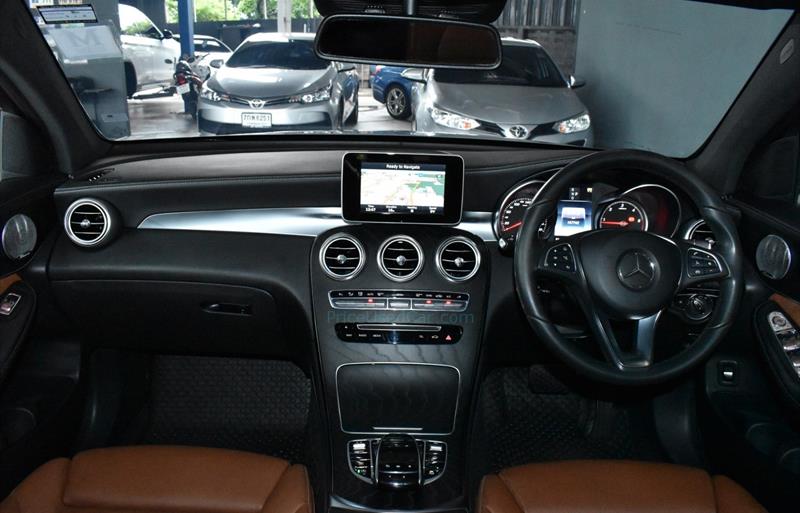 ขายรถเก๋งมือสอง-mercedes-benz-เมอร์เซเดสเบนซ์-glc250-จีแอลซีสองห้าศูนย์-รถปี2017-รหัส77307-a2d6bfa3.jpg ขายรถเก๋งมือสอง-mercedes-benz-เมอร์เซเดสเบนซ์-glc250-จีแอลซีสองห้าศูนย์-รถปี2017-รหัส77307-a2d6bfa3.jpg