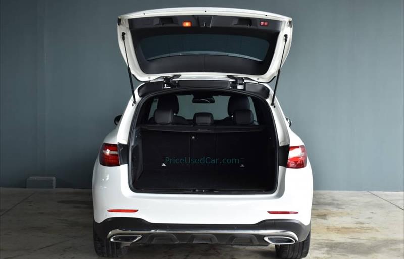 ขายรถเก๋งมือสอง-mercedes-benz-เมอร์เซเดสเบนซ์-glc250-จีแอลซีสองห้าศูนย์-รถปี2018-รหัส77320-815fbab0.jpg ขายรถเก๋งมือสอง-mercedes-benz-เมอร์เซเดสเบนซ์-glc250-จีแอลซีสองห้าศูนย์-รถปี2018-รหัส77320-815fbab0.jpg
