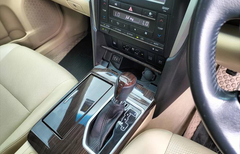 ขายรถเก๋งมือสอง-toyota-โตโยต้า-camry-คัมรี่-รถปี2016-รหัส77329-7746764e.jpg ขายรถเก๋งมือสอง-toyota-โตโยต้า-camry-คัมรี่-รถปี2016-รหัส77329-7746764e.jpg