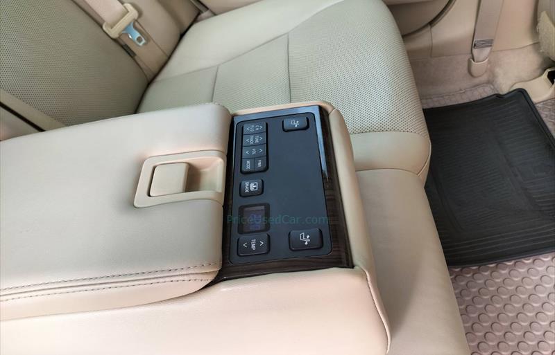 ขายรถเก๋งมือสอง-toyota-โตโยต้า-camry-คัมรี่-รถปี2016-รหัส77329-da72d43c.jpg ขายรถเก๋งมือสอง-toyota-โตโยต้า-camry-คัมรี่-รถปี2016-รหัส77329-da72d43c.jpg