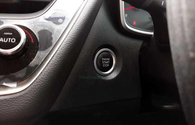 ขายรถเก๋งมือสอง-toyota-โตโยต้า-altis-อัลติส-รถปี2020-รหัส77332-283efc40.jpg ขายรถเก๋งมือสอง-toyota-โตโยต้า-altis-อัลติส-รถปี2020-รหัส77332-283efc40.jpg