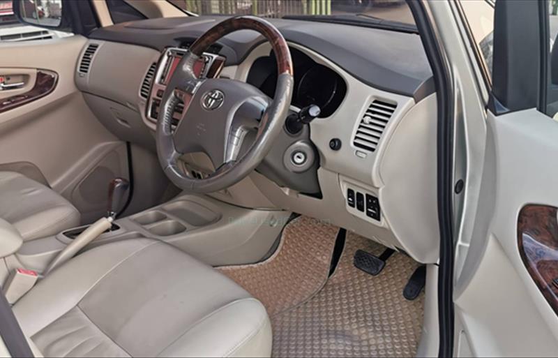 ขายรถตู้มือสอง toyota innova รถปี2012 รหัส 77336 รูปที่4