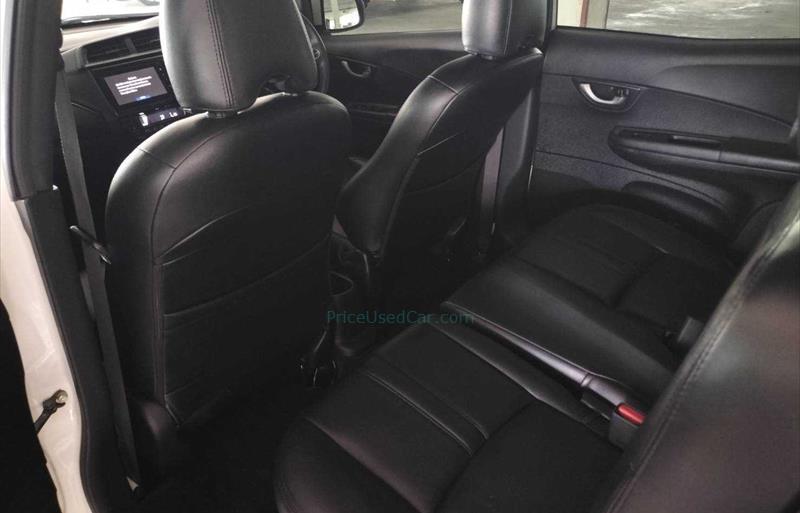 ขายรถ-suv-มือสอง-honda-ฮอนด้า-br-v-บีอาร์วี-รถปี2019-รหัส77340-112d2207.jpg ขายรถ-suv-มือสอง-honda-ฮอนด้า-br-v-บีอาร์วี-รถปี2019-รหัส77340-112d2207.jpg