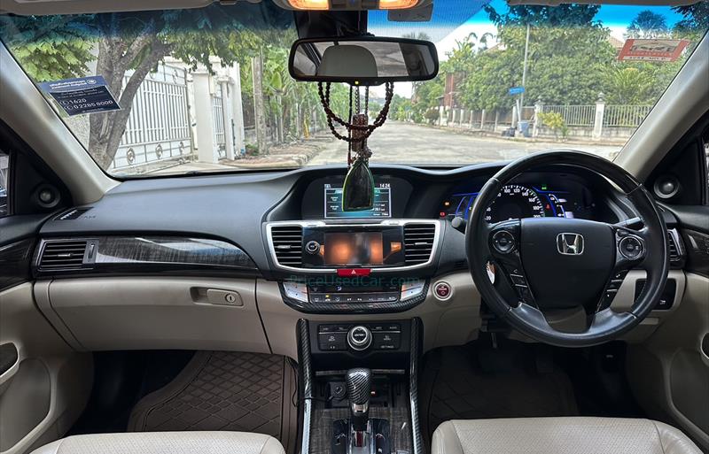 ขายรถเก๋งมือสอง honda accord รถปี2014 รหัส 77364 รูปที่9 ขายรถเก๋งมือสอง honda accord รถปี2014 รหัส 77364 รูปที่9