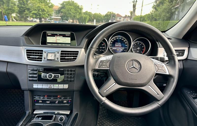ขายรถเก๋งมือสอง-mercedes-benz-เมอร์เซเดสเบนซ์-e200-cgi-รถปี2013-รหัส77366-25bf2e1d.jpg ขายรถเก๋งมือสอง-mercedes-benz-เมอร์เซเดสเบนซ์-e200-cgi-รถปี2013-รหัส77366-25bf2e1d.jpg