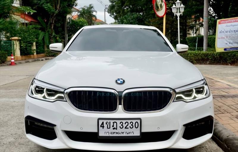 ขายรถเก๋งมือสอง-bmw-บีเอ็มดับบลิว-520d-ห้าสองศูนย์ดี-รถปี2018-รหัส77402-f7f543b0.jpg ขายรถเก๋งมือสอง-bmw-บีเอ็มดับบลิว-520d-ห้าสองศูนย์ดี-รถปี2018-รหัส77402-f7f543b0.jpg