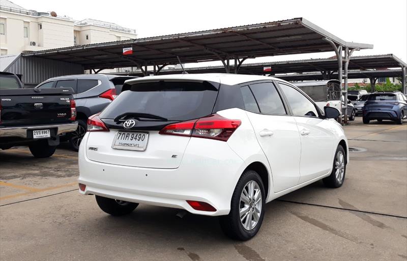 ขายรถเก๋งมือสอง-toyota-โตโยต้า-yaris-ยาริส-รถปี2018-รหัส77406-60b5bbbe.jpg ขายรถเก๋งมือสอง-toyota-โตโยต้า-yaris-ยาริส-รถปี2018-รหัส77406-60b5bbbe.jpg