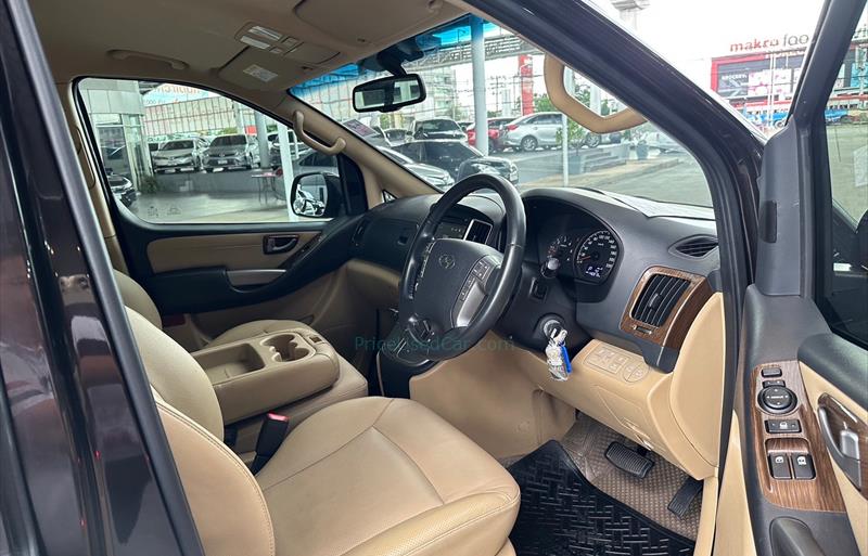 ขายรถตู้มือสอง hyundai h-1 รถปี2019 รหัส 77407 รูปที่7