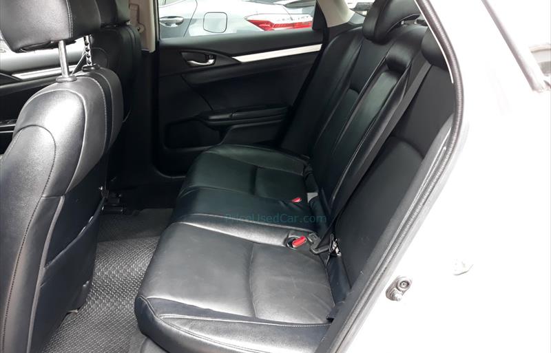 ขายรถเก๋งมือสอง-honda-ฮอนด้า-civic-ซีวิค-รถปี2020-รหัส77414-e7e859fc.jpg ขายรถเก๋งมือสอง-honda-ฮอนด้า-civic-ซีวิค-รถปี2020-รหัส77414-e7e859fc.jpg