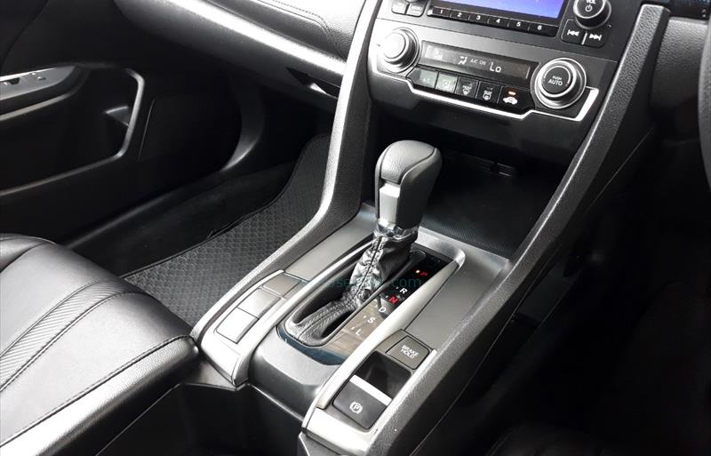 ขายรถเก๋งมือสอง-honda-ฮอนด้า-civic-ซีวิค-รถปี2020-รหัส77414-e81a8b5f.jpg ขายรถเก๋งมือสอง-honda-ฮอนด้า-civic-ซีวิค-รถปี2020-รหัส77414-e81a8b5f.jpg