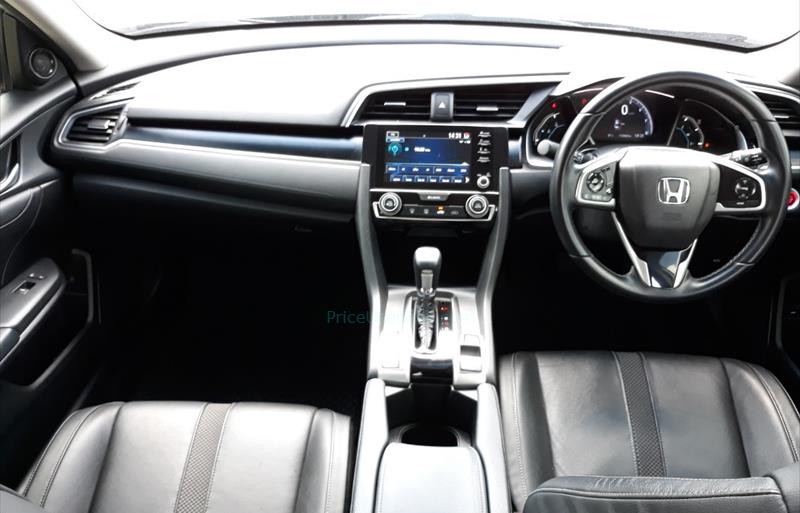 ขายรถเก๋งมือสอง-honda-ฮอนด้า-civic-ซีวิค-รถปี2020-รหัส77423-9a923fee.jpg ขายรถเก๋งมือสอง-honda-ฮอนด้า-civic-ซีวิค-รถปี2020-รหัส77423-9a923fee.jpg