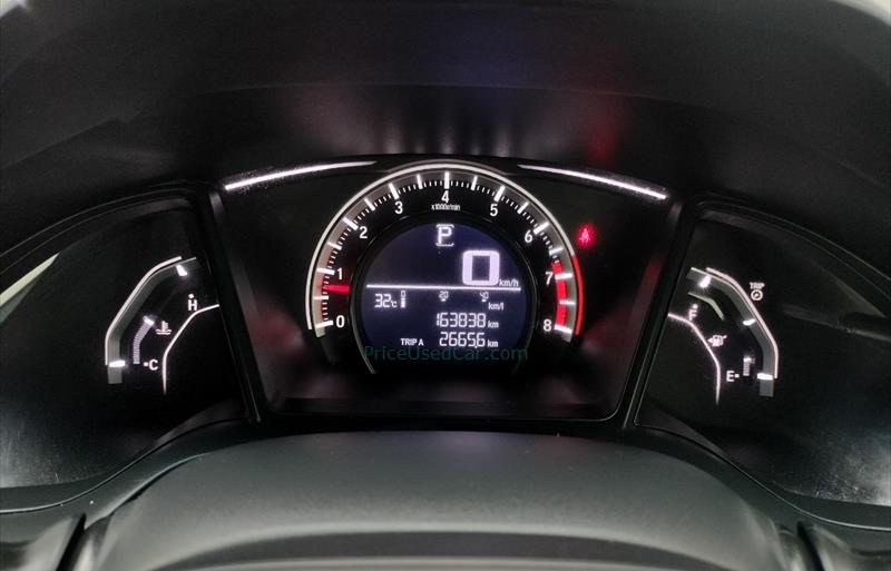 ขายรถเก๋งมือสอง-honda-ฮอนด้า-civic-ซีวิค-รถปี2017-รหัส77424-71e2595e.jpg ขายรถเก๋งมือสอง-honda-ฮอนด้า-civic-ซีวิค-รถปี2017-รหัส77424-71e2595e.jpg