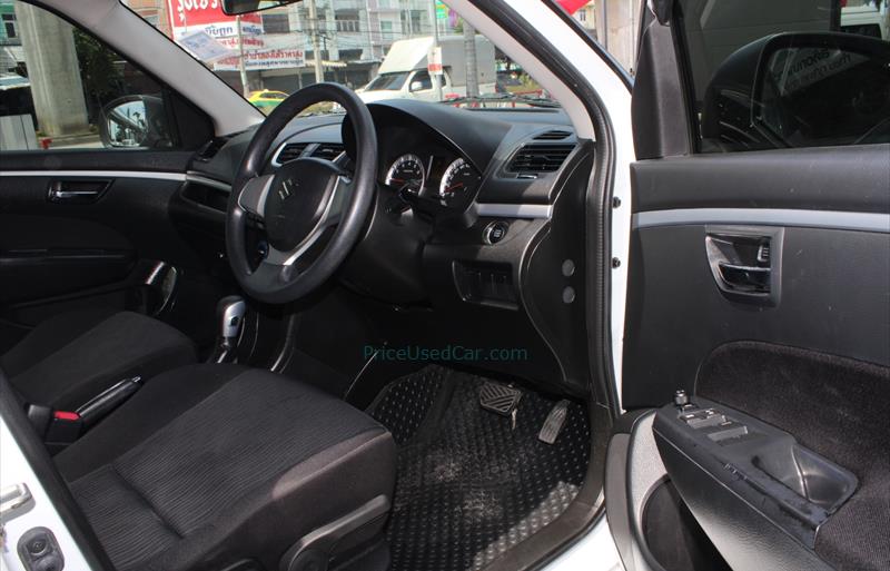 ขายรถเก๋งมือสอง-suzuki-ซูซูกิ-swift-สวิฟ-รถปี2017-รหัส77425-8e6fba07.jpg ขายรถเก๋งมือสอง-suzuki-ซูซูกิ-swift-สวิฟ-รถปี2017-รหัส77425-8e6fba07.jpg
