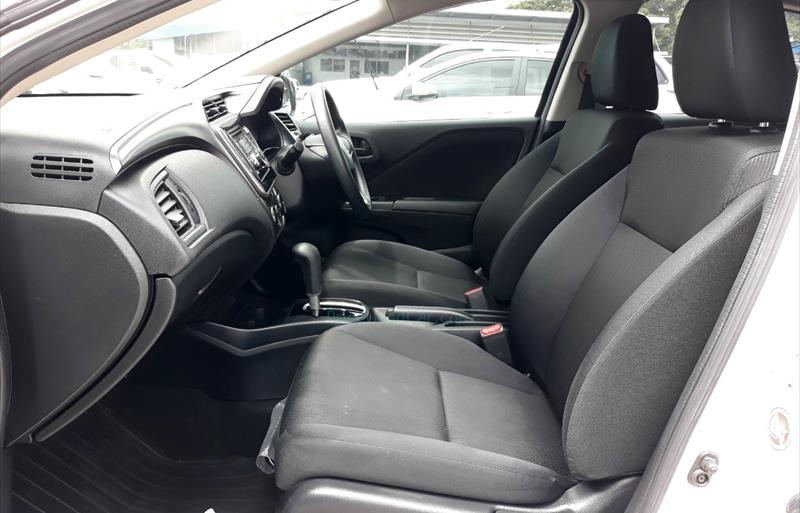 ขายรถเก๋งมือสอง-honda-ฮอนด้า-city-ซิตี้-รถปี2020-รหัส77428-e85950ea.jpg ขายรถเก๋งมือสอง-honda-ฮอนด้า-city-ซิตี้-รถปี2020-รหัส77428-e85950ea.jpg