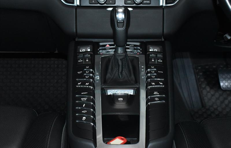 ขายรถเก๋งมือสอง-porsche-ปอร์เช่-macan-รถปี2015-รหัส77438-b7174d08.jpg ขายรถเก๋งมือสอง-porsche-ปอร์เช่-macan-รถปี2015-รหัส77438-b7174d08.jpg